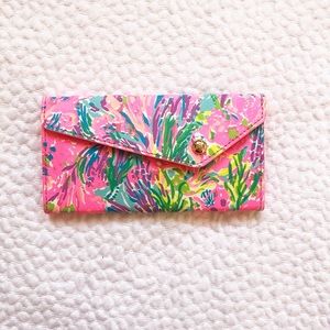 Lilly Pulitzer Sunglasses 🕶 Case